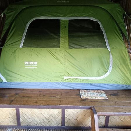 Tony'S Country Glamping With Chalet With Private Wash Room Accommodation Ель-Нідо Екстер'єр фото
